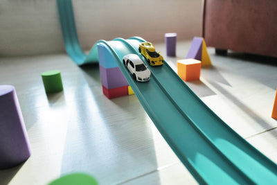 Stimuler l’imagination des enfants : et si la solution tenait en un seul jouet ?